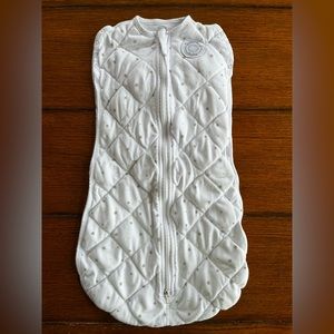 Used Dreamland Baby Weighted Swaddle, 0-6 Months